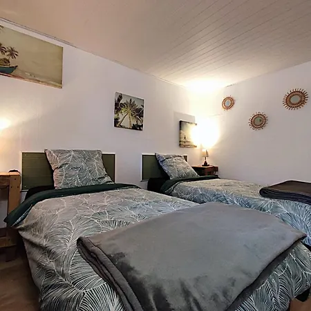 Garona 6 Pers Avec Billard Proche Pyrenees Cazeres
