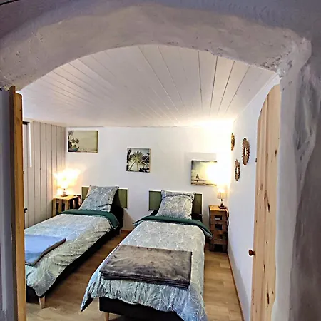 Garona 6 Pers Avec Billard Proche Pyrenees * Cazeres