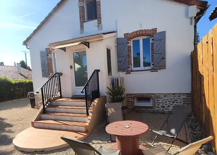 Garona 6 Pers Avec Billard Proche Pyrenees 度假居 Cazeres